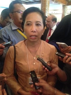 Rini Soemarno Dapat Kejutan di Hari Ibu