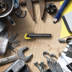 Jabra Steel, Headset Bluetooth Tahan Banting