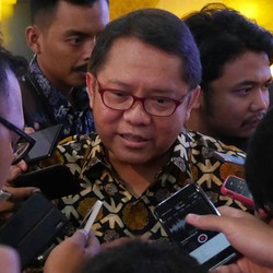 Menkominfo Bicara Soal Ponsel 4G Ilegal & Importir Pemalsu Sertifikat
