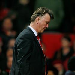 Van Gaal Buruk, tapi Membandingkannya dengan Sir Alex Percuma