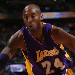 Kobe 31 Poin, Lakers Hempaskan Nuggets