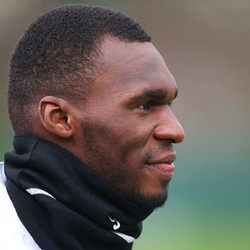 Resolusi Benteke di 2016: Terus Fit dan Lebih Tajam