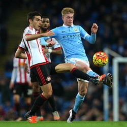 City Hantam Sunderland 4-1