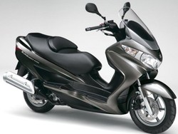 Penjualan Motor Hidrogen Suzuki Tunggu Persetujuan Pemerintah Jepang