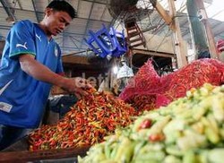 Jelang Akhir Tahun, Harga Cabai dan Bawang Merah Naik