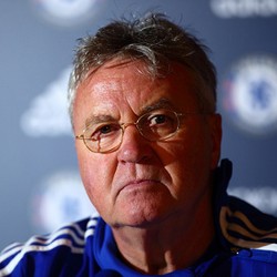 MU Juga Kepayahan, Hiddink: Premier League Musim Ini Sangat Intens