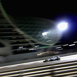 Mercedes Waspadai Ferrari, tapi Tetap Yakin dengan Kecepatan Sendiri