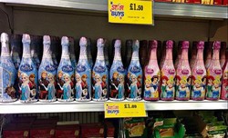 Minuman Frozen dengan Botol Mirip Champagne Diprotes para Orang tua