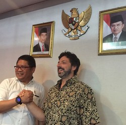 Mbah Google, Mau Jadi Operator Telko di Indonesia?