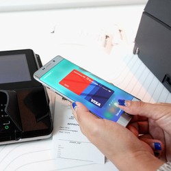 2016, Samsung Pay Bisa Bayar Belanja Online