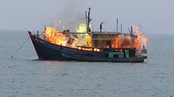 Sepanjang 2015, Menteri Susi Tenggelamkan 107 Kapal Maling Ikan