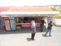 Toko Viagra di Cappadocia, Turki
