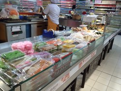 Cari Jajanan Pasar yang Higienis dan Murah Ada di Carrefour