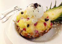 Nyam! Manis Segar Es Serut Korea dengan Topping Nanas