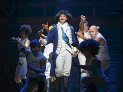Hamilton Terlaris 2015 di Pentas Broadway Amerika