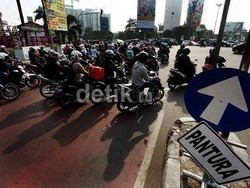 Tahun 2015, Tahun Kelabu Transportasi Publik di Indonesia