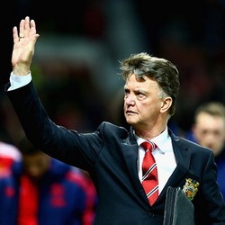 Moyes: Jangan Pecat Van Gaal, MU!