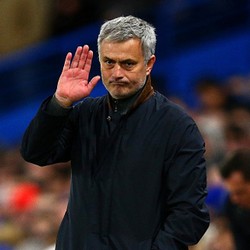 Mourinho Dipecat (Lagi), Arsenal Juara Paruh Musim