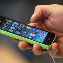 Penerus iPhone 5C Terungkap