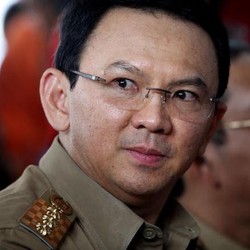 Jakarta Becek, Ahok Minta Dicolek