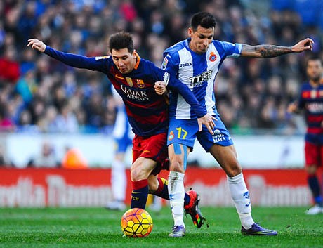 Barca Diimbangi Espanyol Tanpa Gol