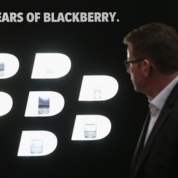 BlackBerry Batal Tinggalkan Pakistan