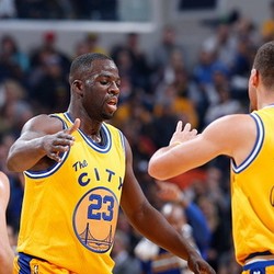 Green Triple-Double, Warriors Kalahkan Nuggets lewat OT