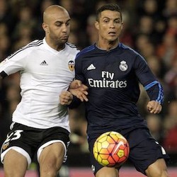 Serangan Balik Los Che Gagalkan Kemenangan Los Blancos