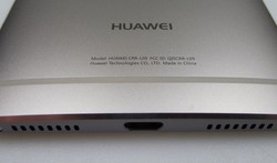 Huawei Punya Ponsel Segahar Notebook