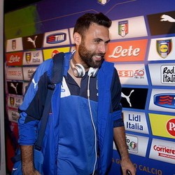 Masa Depan Sirigu Masih Jadi Tanda Tanya