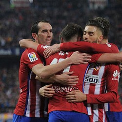Sudah di Puncak, Atletico Tak Mau Turun