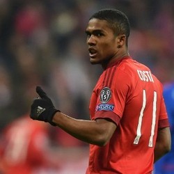 Douglas Costa Ingin Dilatih Guardiola Lagi di Timnas Brasil