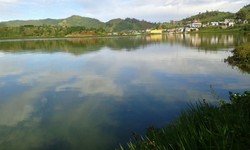 Telaga yang Cantik di Lereng Bukit Sikunir