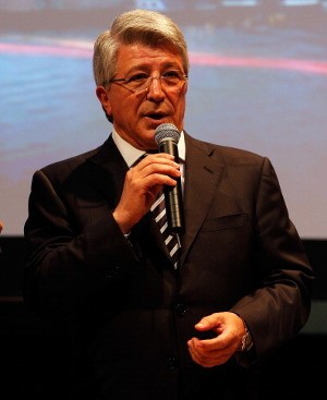 Presiden Atletico Minta Maaf ke Fans Rayo Vallecano