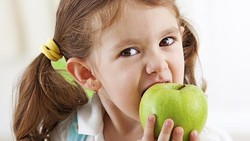 Berikan 8 Makanan Enak Ini Agar Daya Tahan Tubuh Anak Lebih Kuat (1)