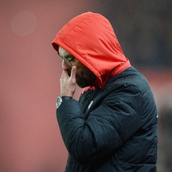 Krisis Bek Tengah, Liverpool Tarik Tiago Ilori dari Villa