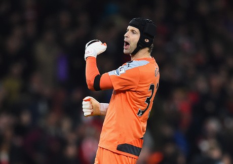 Piala FA Istimewa untuk Cech