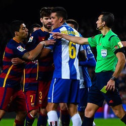 Pemain-pemain Barca dan Espanyol Cekcok Usai Pertandingan