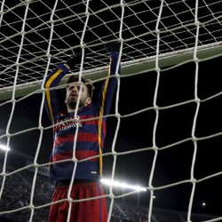 Pique Ingatkan Barca, Laga Lawan Espanyol Belum Usai