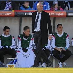 Zidane Fenomenal sebagai Pemain, Tak Otomatis Juga Hebat Melatih