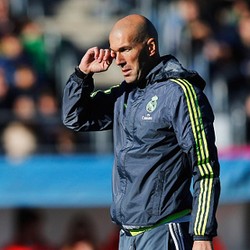 Debut Zidane dan Upaya Barca Memutus Tren Buruk