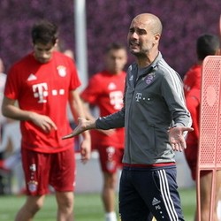 Martinez Sambut Gembira Rencana Guardiola Melatih di Premier League