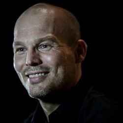 Ljungberg Latih Tim Junior Arsenal