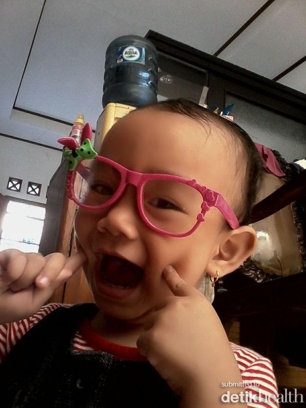 Naura Awalia Putri Tiar