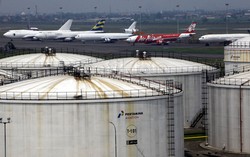 Harga Avtur di Bandara Soetta Turun, Asosiasi Maskapai: di Luar Cengkareng Naik