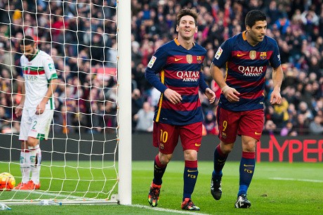 Hat-trick Messi ke Gawang Granada Antar Barca ke Puncak Klasemen