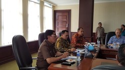 Temui Gubernur dan Tokoh Maluku, Menteri ESDM Cari Masukan Blok Masela