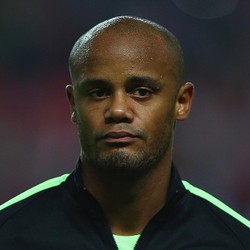 Pesawat yang Ditumpangi Kompany Kecelakaan di Bandara Norwich