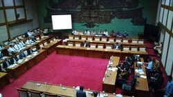 Rapat Tertutup 3 Jam, DPR dan BI Bahas Rahasia Strategi Kelola Devisa