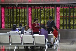 Bursa China Anjlok 5%, Asia Memerah